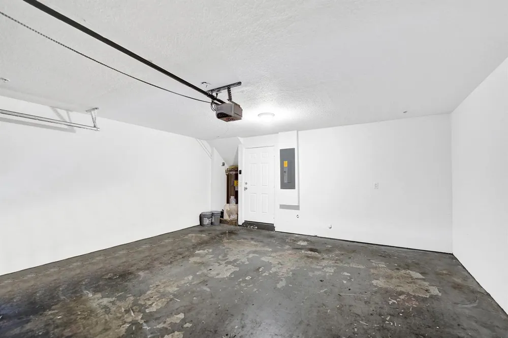 2725 NE 8th Avenue #104 Wilton Manors, FL 33334