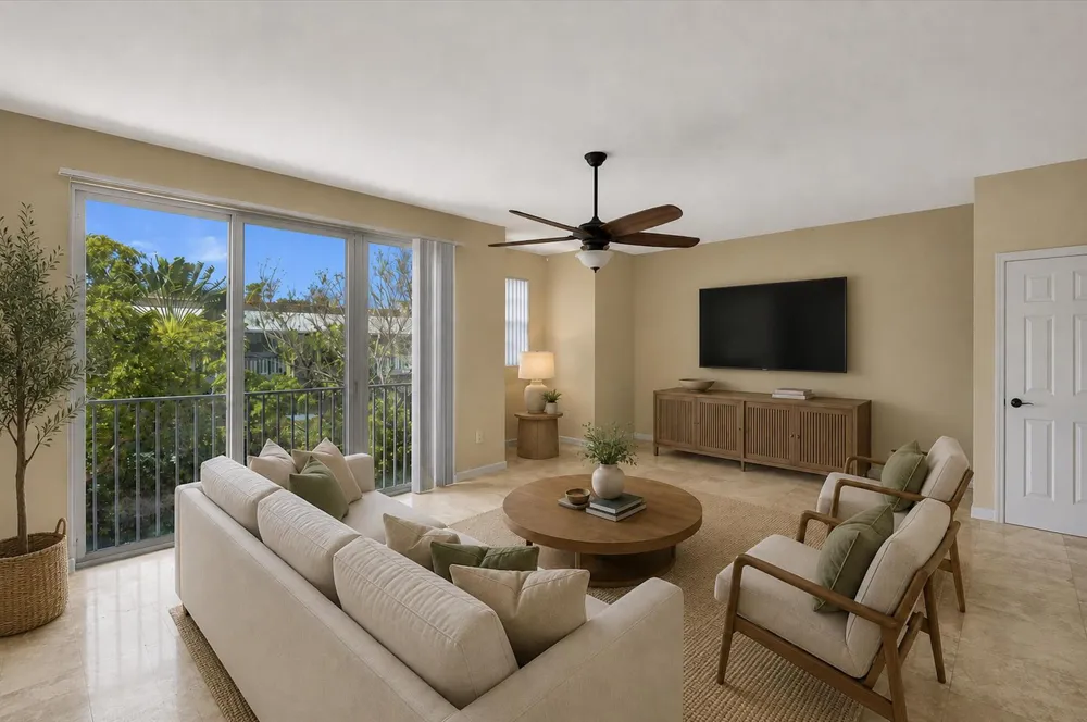 2725 NE 8th Avenue #104 Wilton Manors, FL 33334