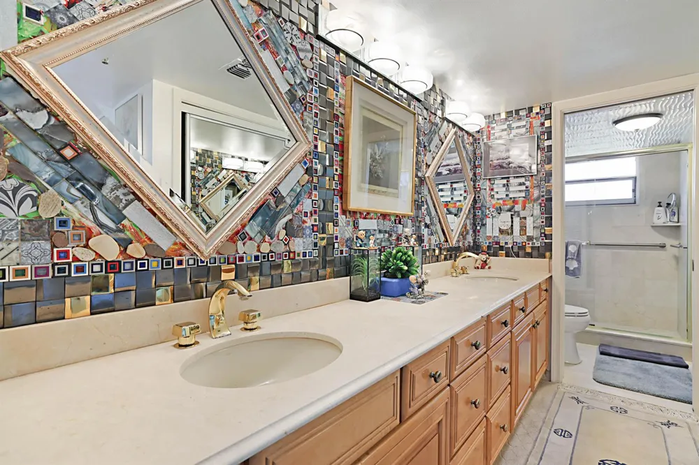 374 Golfview Road #205 North Palm Beach, FL 33408