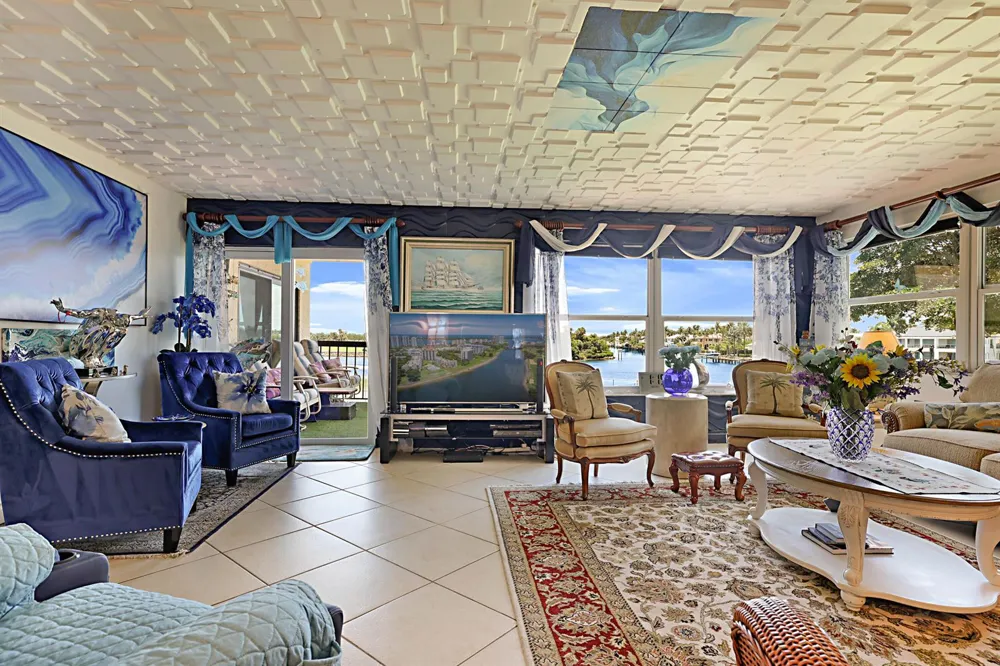 374 Golfview Road #205 North Palm Beach, FL 33408