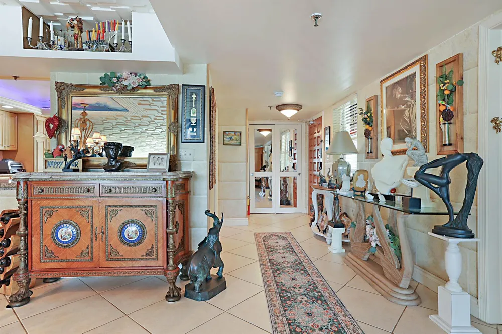374 Golfview Road #205 North Palm Beach, FL 33408