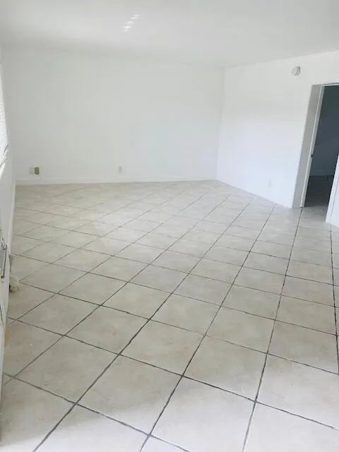 2837 NE 30th Street #2 Fort Lauderdale, FL 33306