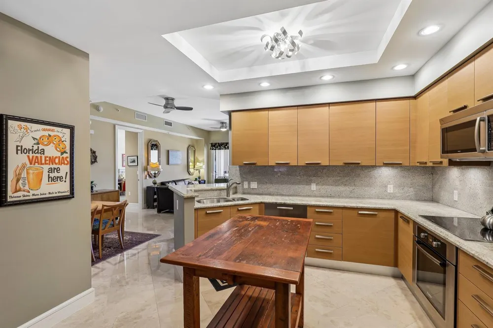 4444 El Mar Drive #3304 Lauderdale By The Sea, FL 33308