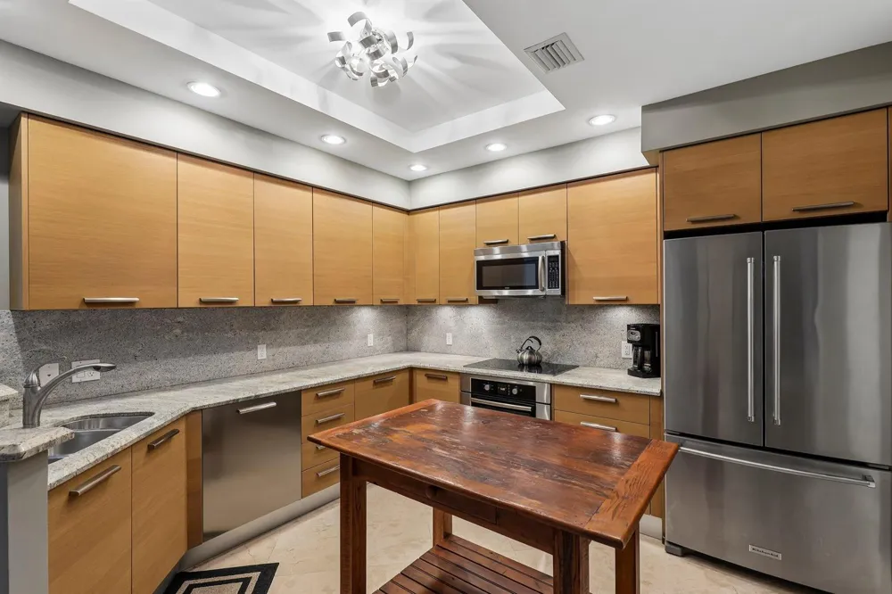4444 El Mar Drive #3304 Lauderdale By The Sea, FL 33308