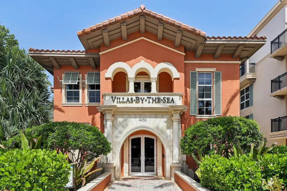 4444 El Mar Drive #3304 Lauderdale By The Sea, FL 33308