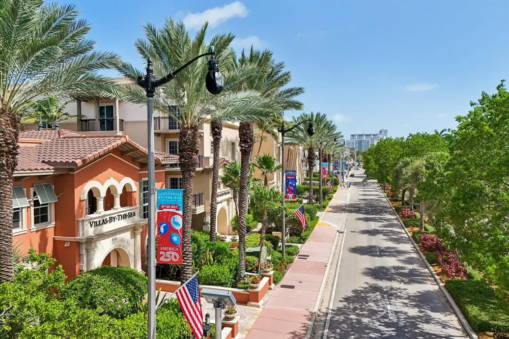 4444 El Mar Drive #3304 Lauderdale By The Sea, FL 33308