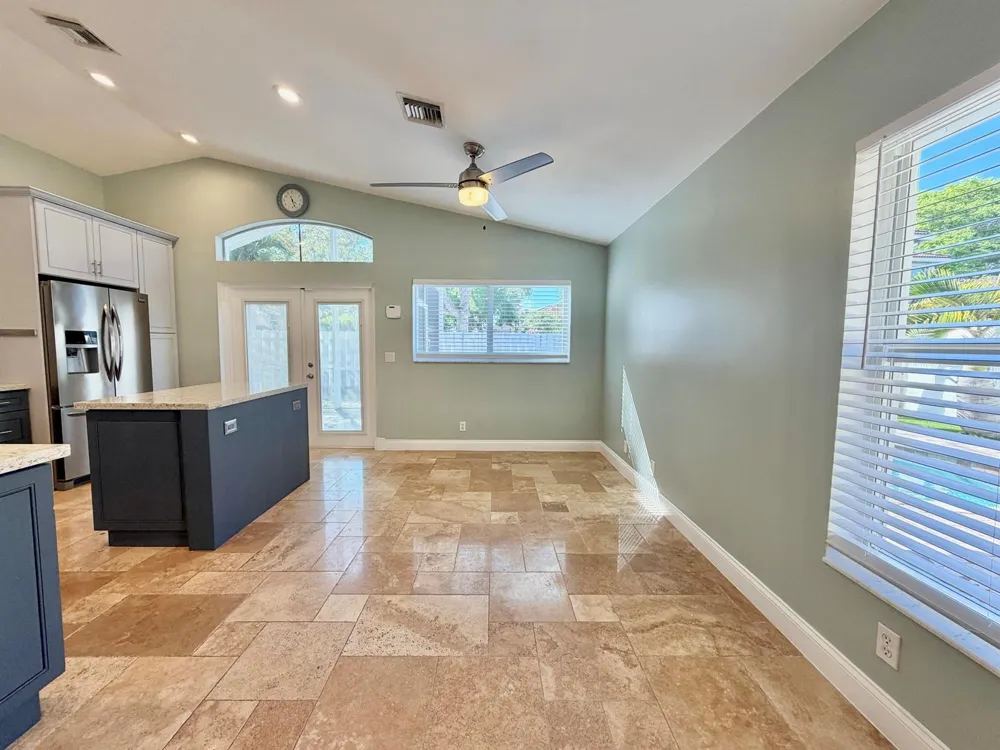 6883 Desert Inn Terrace Lake Worth, FL 33463