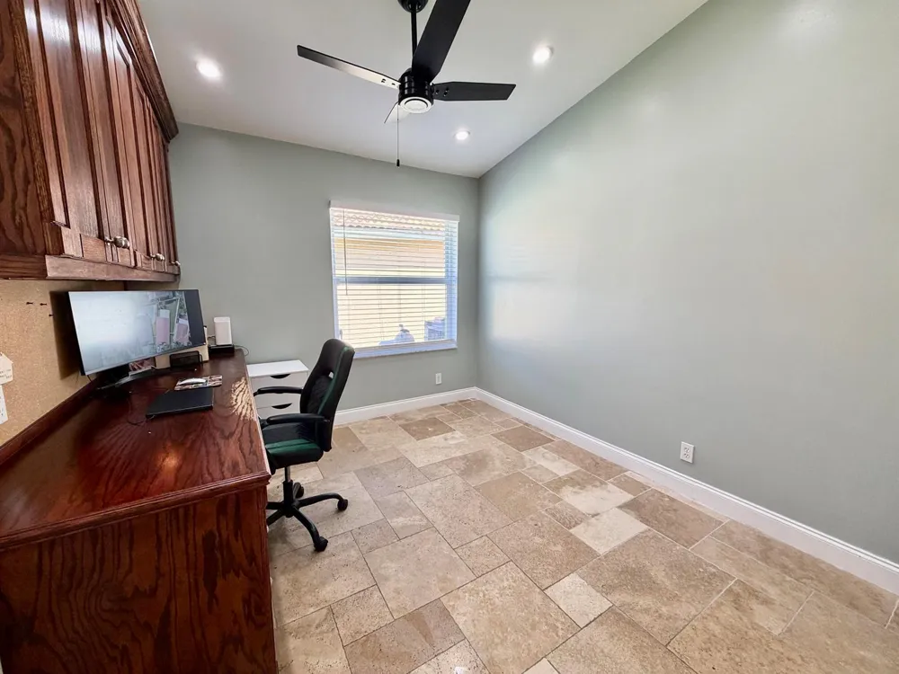 6883 Desert Inn Terrace Lake Worth, FL 33463