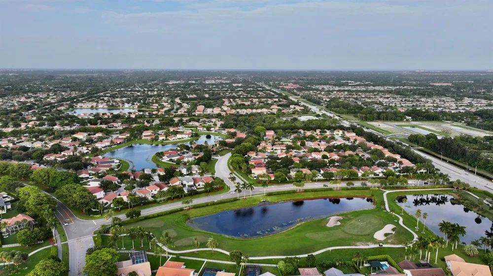 6883 Desert Inn Terrace Lake Worth, FL 33463