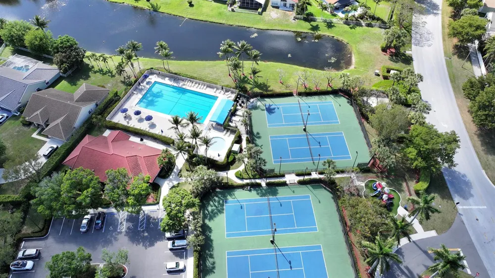 6883 Desert Inn Terrace Lake Worth, FL 33463