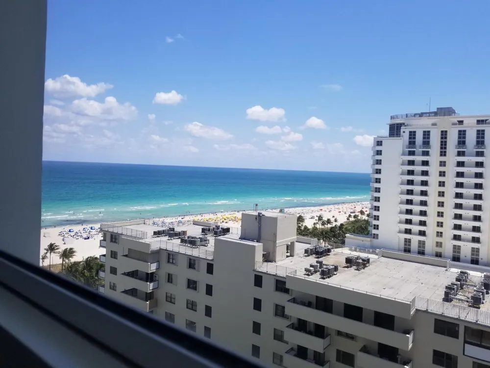 100 Lincoln Road #1524 Miami Beach, FL 33139