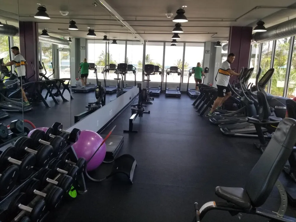 100 Lincoln Road #1524 Miami Beach, FL 33139
