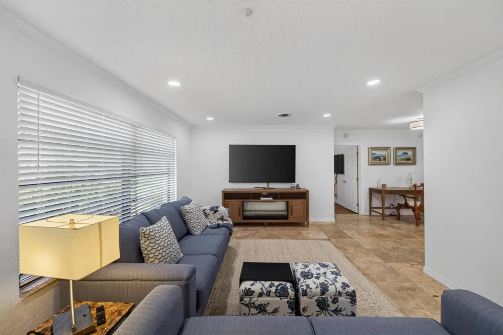 4431 NE 28th Avenue Lighthouse Point, FL 33064