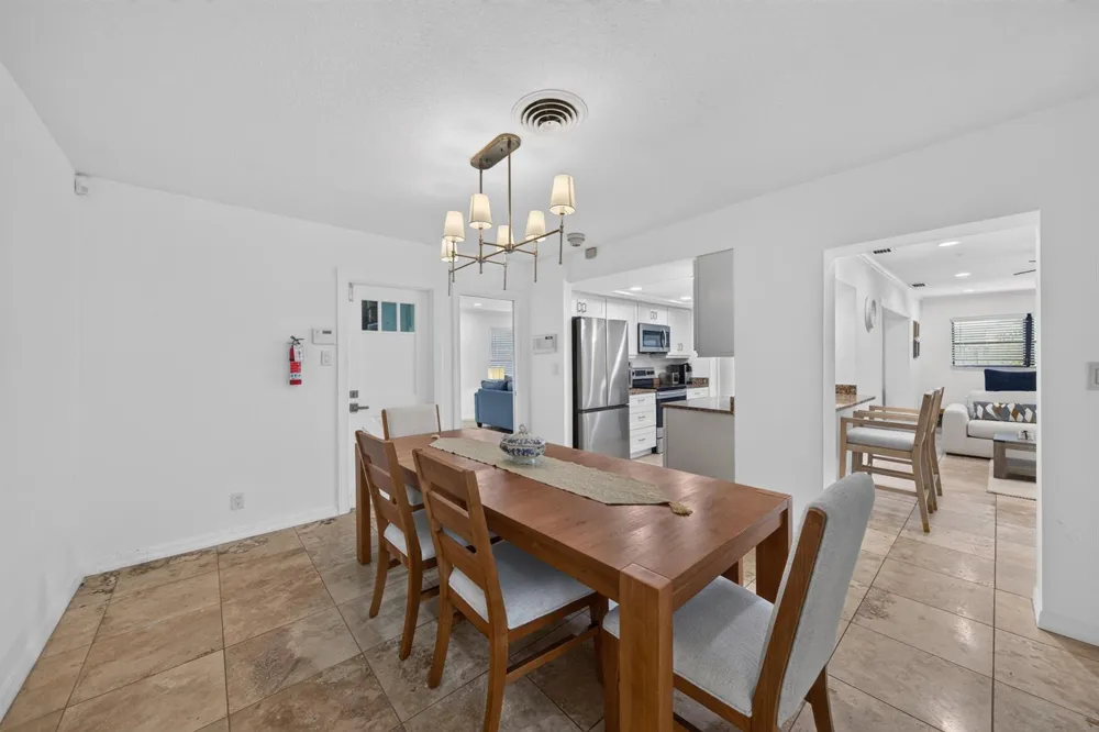 4431 NE 28th Avenue Lighthouse Point, FL 33064