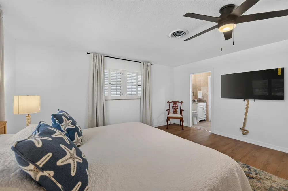 4431 NE 28th Avenue Lighthouse Point, FL 33064