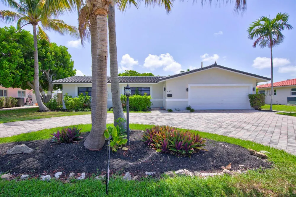 4431 NE 28th Avenue Lighthouse Point, FL 33064