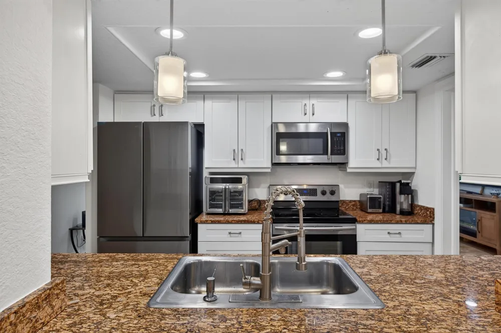 4431 NE 28th Avenue Lighthouse Point, FL 33064