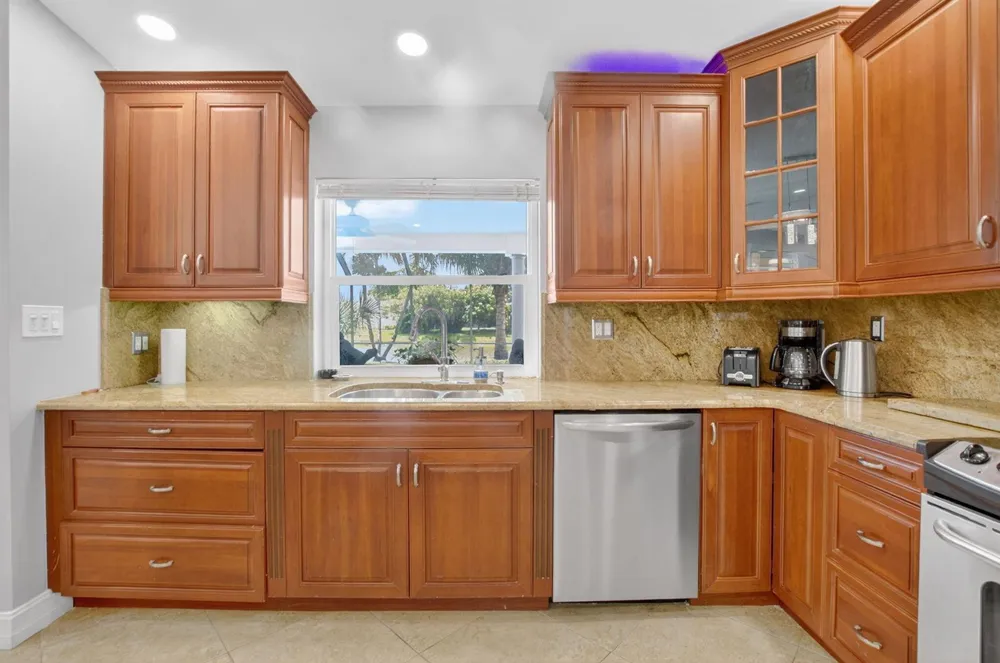 10305 Crosswind Road Boca Raton, FL 33498