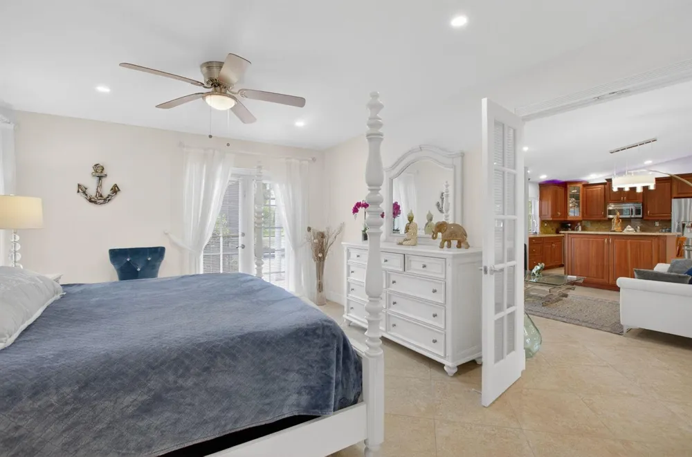 10305 Crosswind Road Boca Raton, FL 33498