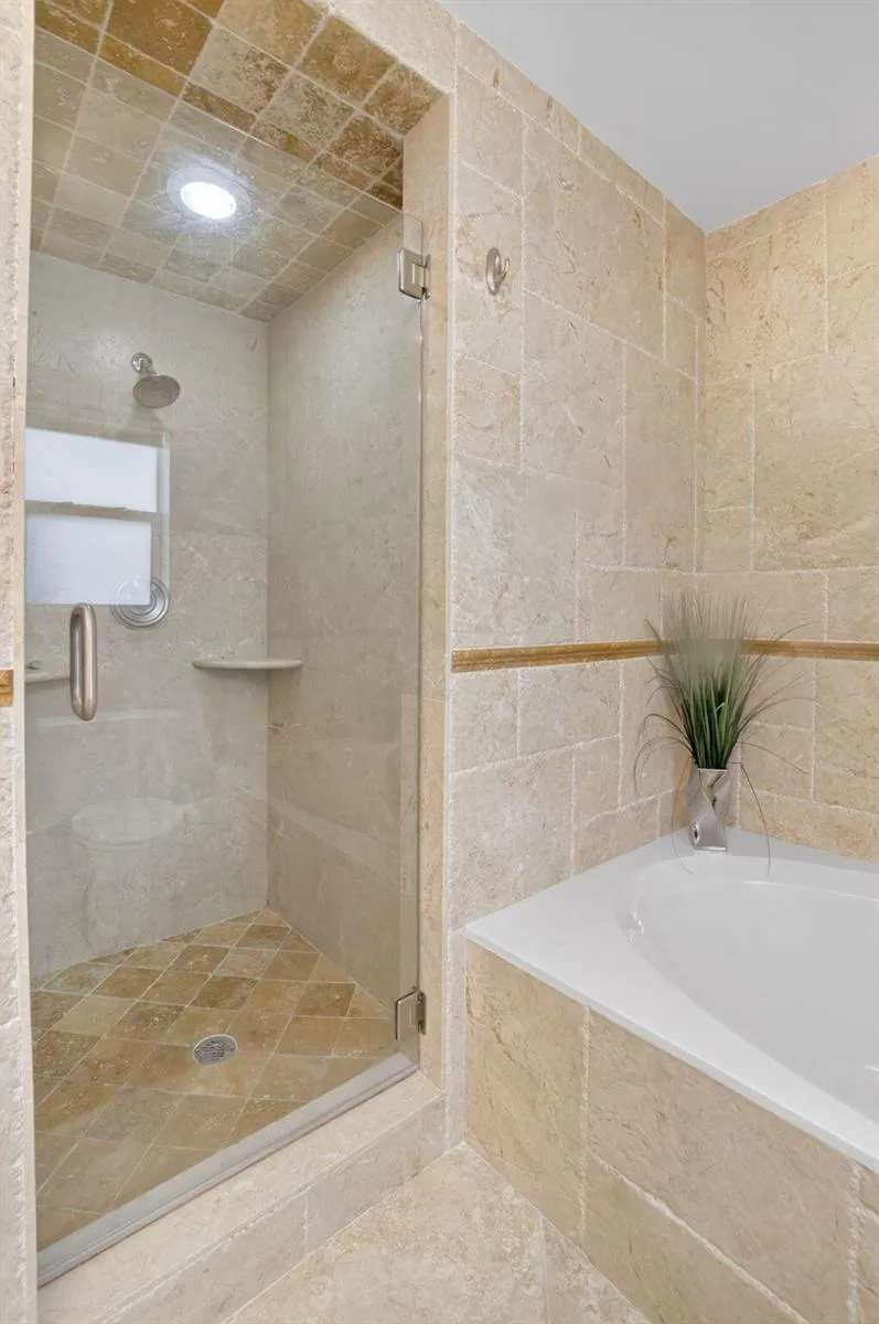 10305 Crosswind Road Boca Raton, FL 33498