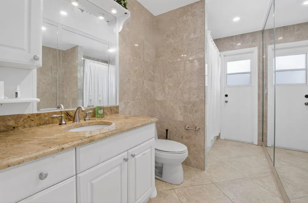 10305 Crosswind Road Boca Raton, FL 33498