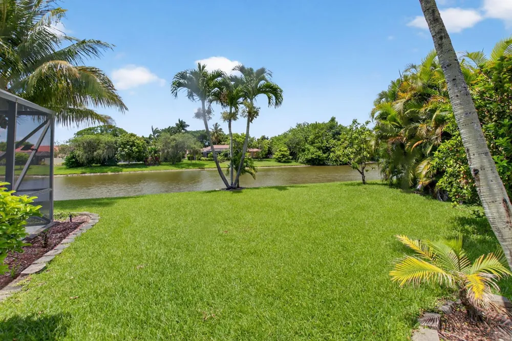 10305 Crosswind Road Boca Raton, FL 33498