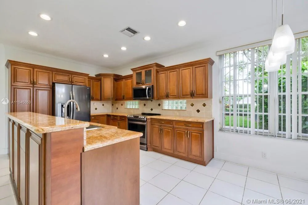 12375 NW 10th Drive #B-1 Coral Springs, FL 33071