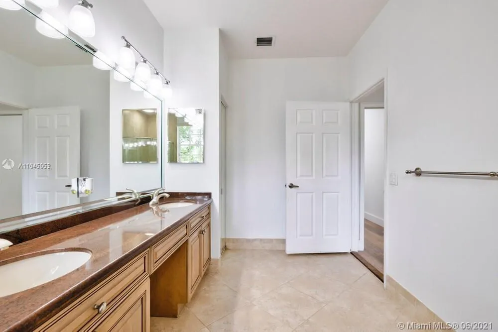 12375 NW 10th Drive #B-1 Coral Springs, FL 33071