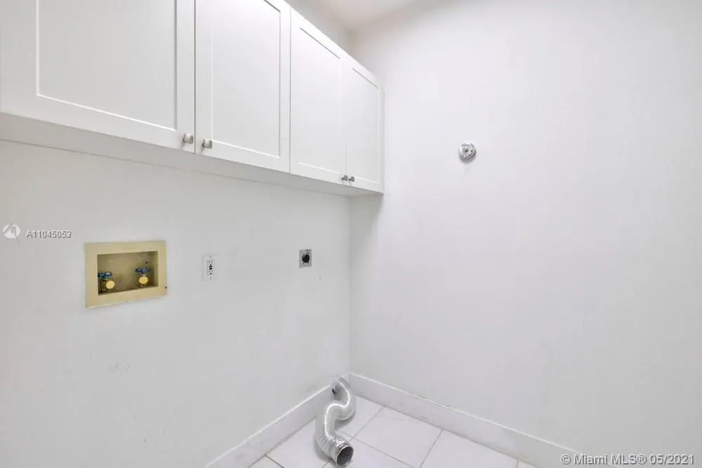 12375 NW 10th Drive #B-1 Coral Springs, FL 33071