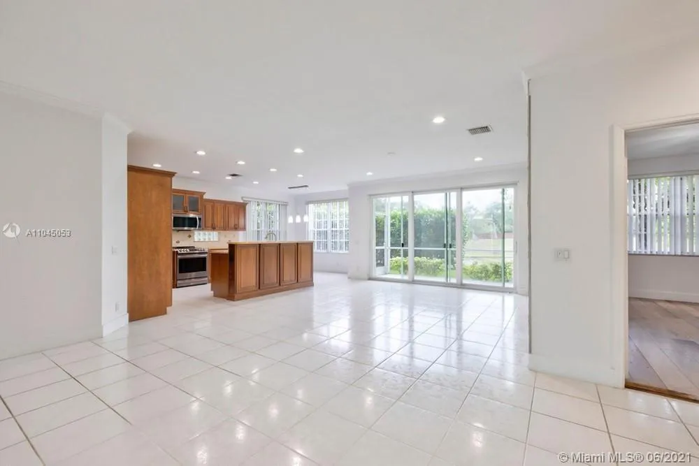 12375 NW 10th Drive #B-1 Coral Springs, FL 33071