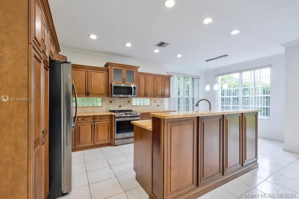 12375 NW 10th Drive #B-1 Coral Springs, FL 33071