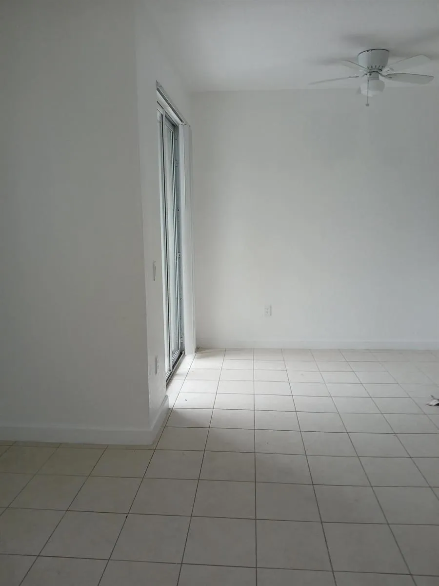 2127 Shoma Drive Royal Palm Beach, FL 33414