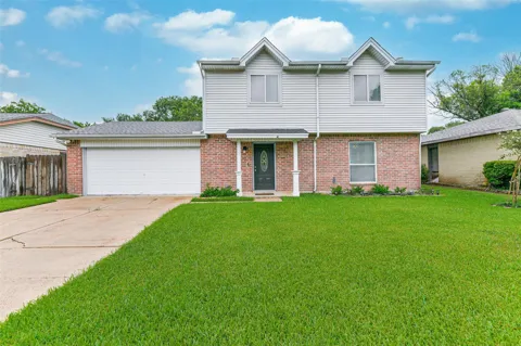 207 Woodvale Drive