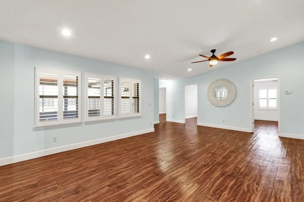 725 Timber Ridge Trail SW #Unit B Vero Beach, FL 32962