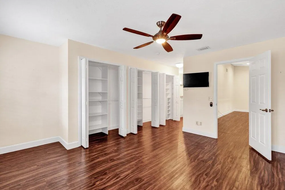 725 Timber Ridge Trail SW #Unit B Vero Beach, FL 32962