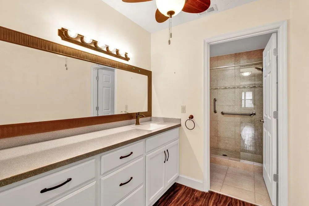 725 Timber Ridge Trail SW #Unit B Vero Beach, FL 32962