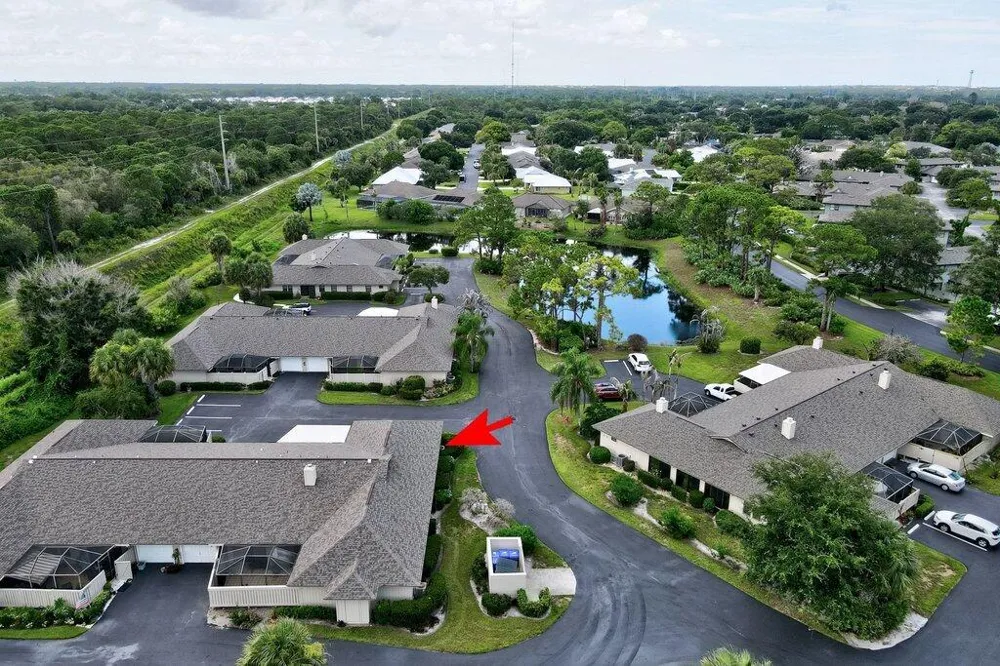 725 Timber Ridge Trail SW #Unit B Vero Beach, FL 32962