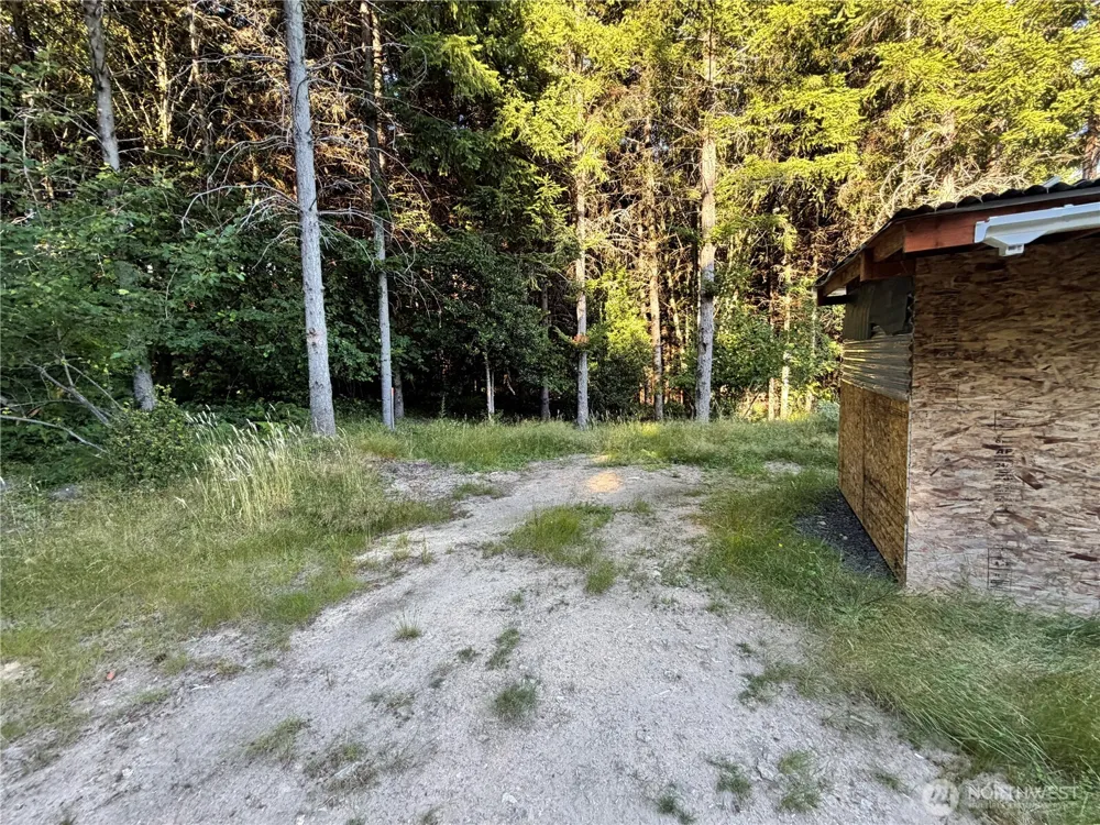 217 Ham Road Amboy, WA 98601