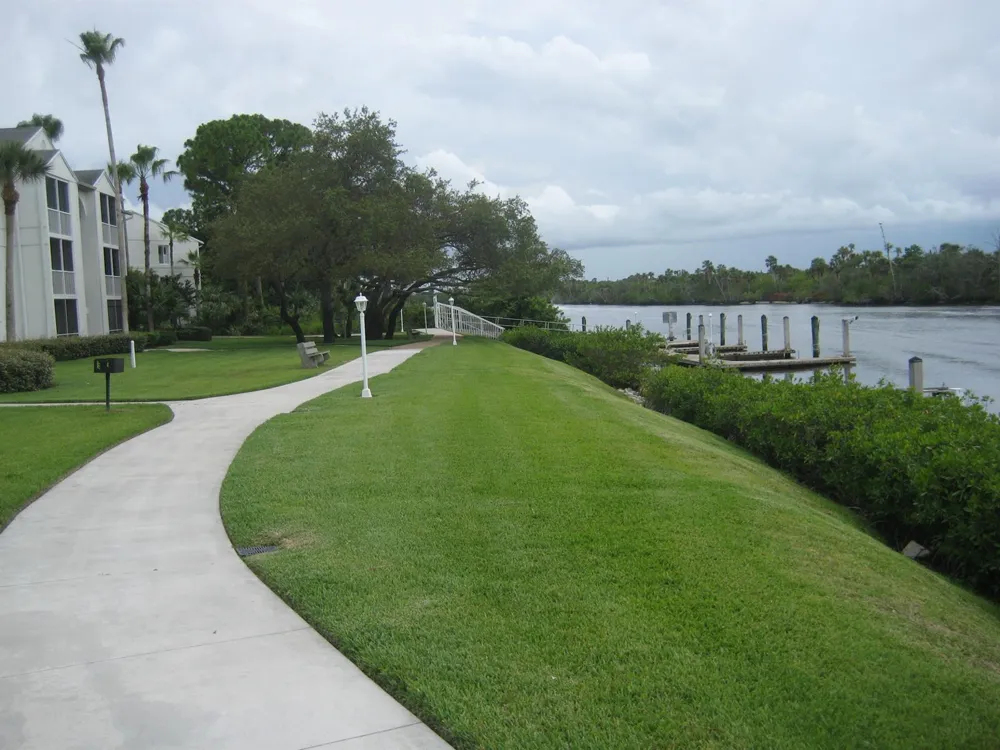 2512 SE Anchorage Cove SE #A-3 Port St. Lucie, FL 34952