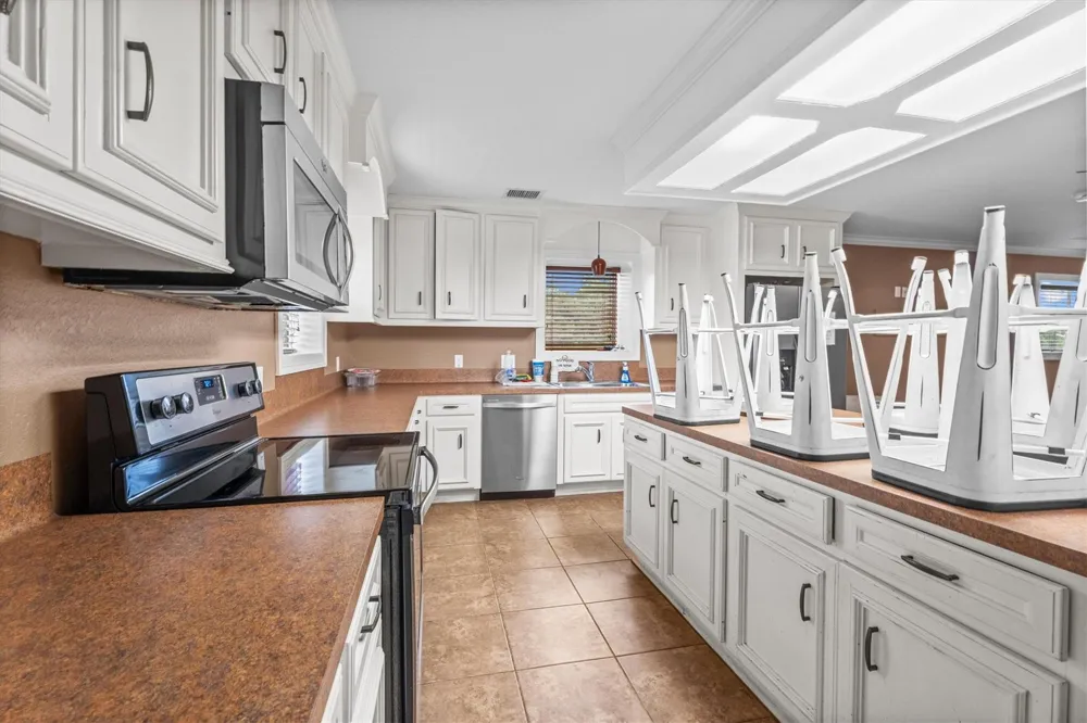 11066 Sh 242 Conroe, TX 77385