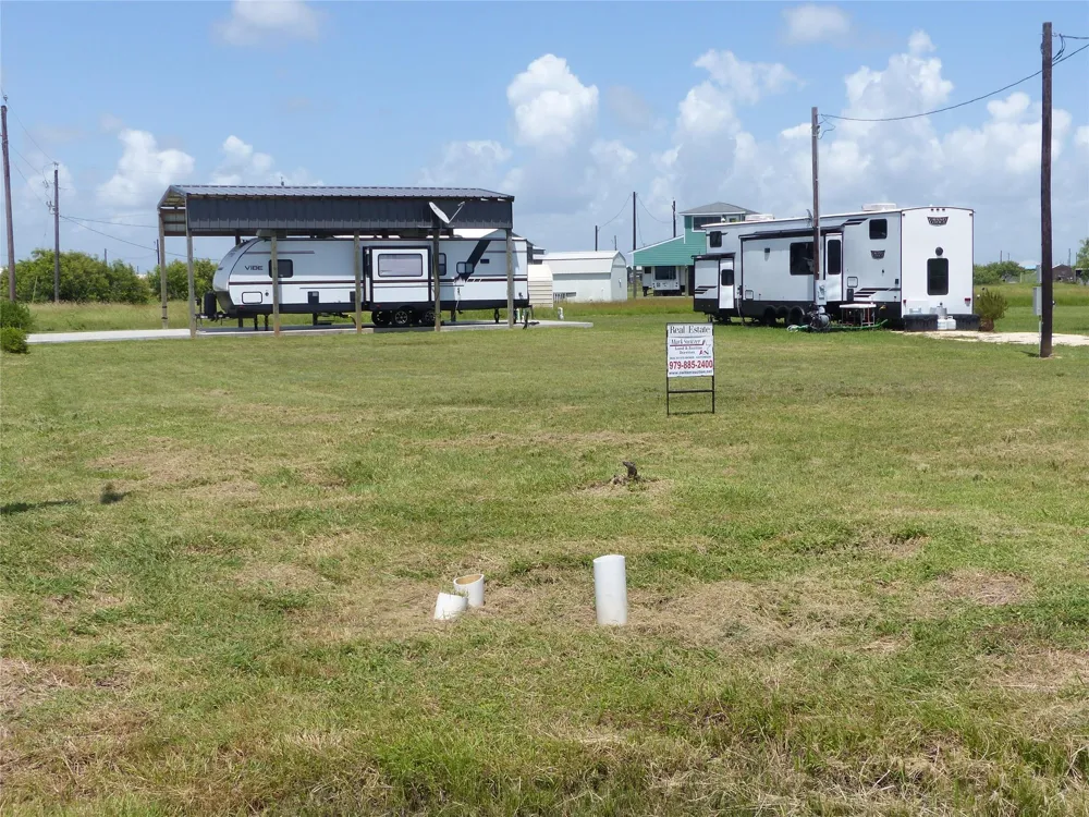 731 Porpoise Drive Drive Palacios, TX 77465