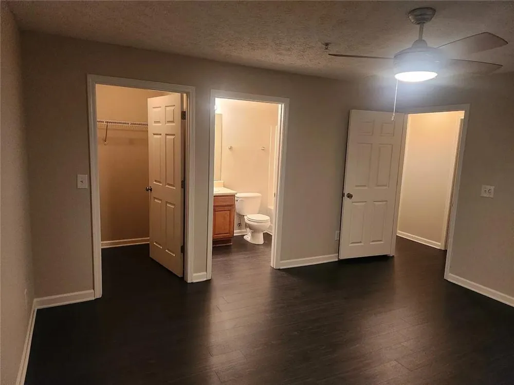 6202 Fairington Ridge Circle Lithonia, GA 30038