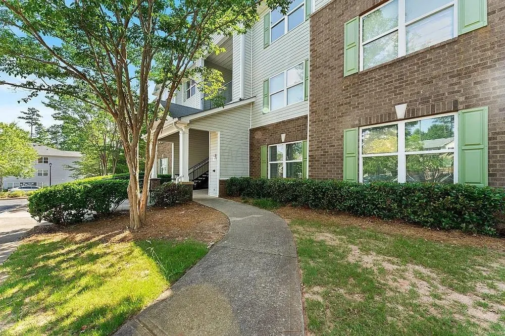 6202 Fairington Ridge Circle Lithonia, GA 30038