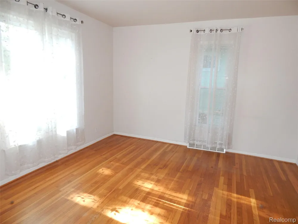 2739 Stone Street Port Huron City, MI 48060