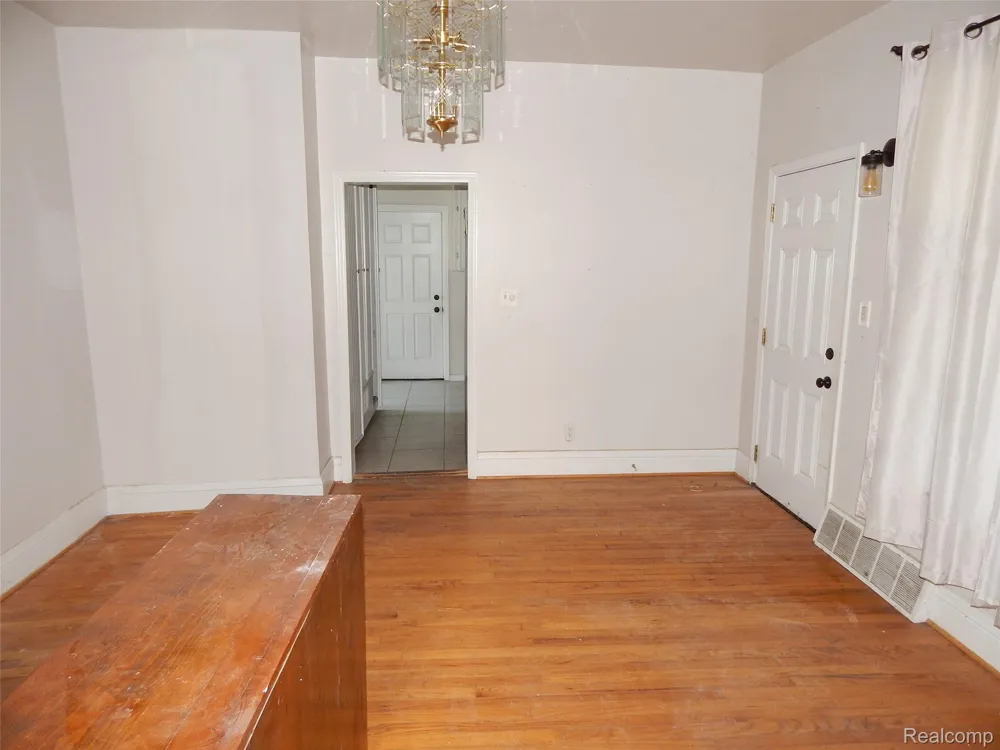 2739 Stone Street Port Huron City, MI 48060