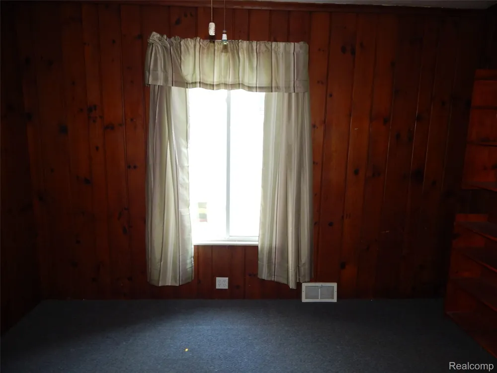 2739 Stone Street Port Huron City, MI 48060