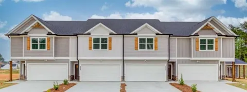 6362 Pine Ridge