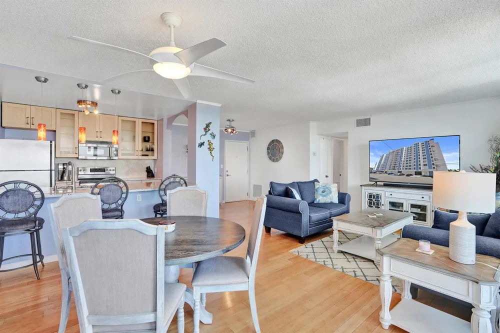 2881 NE 33rd Court #10b Fort Lauderdale, FL 33306