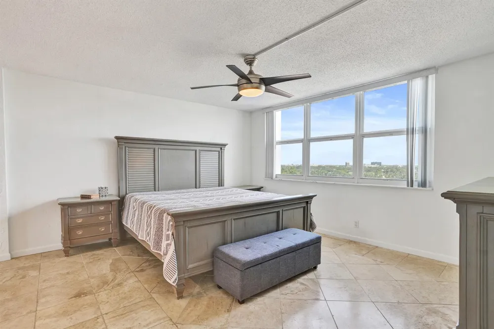 2881 NE 33rd Court #10b Fort Lauderdale, FL 33306