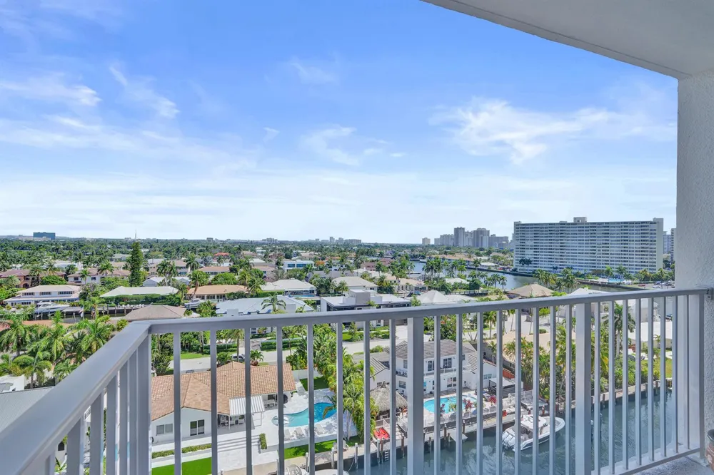2881 NE 33rd Court #10b Fort Lauderdale, FL 33306